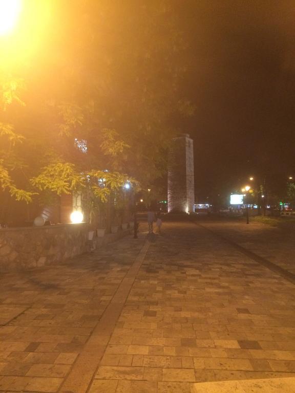 Apartment Old Town พอดโกริกา ภายนอก รูปภาพ