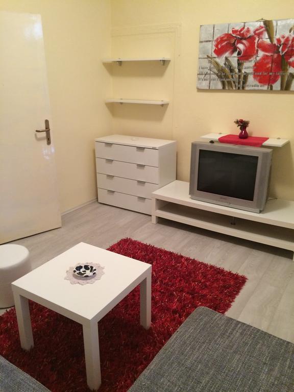 Apartment Old Town พอดโกริกา ห้อง รูปภาพ